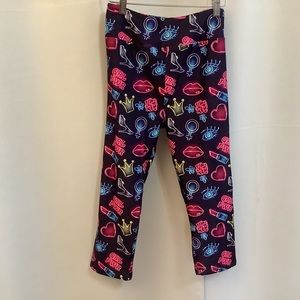 Luv21 Legging Capris Cropped Women’s Yoga Size Plus/Curvy Cosmetic Pattern
